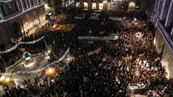 Miles de personas se manifiestan en Cataluña contra la reforma educativa de José Ignacio Wert