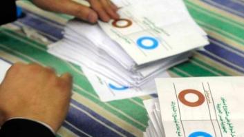 Los islamistas egipcios anuncian la victoria del 'sí' en la primera ronda del referéndum constitucional