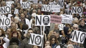 Multitudinaria asistencia a la segunda 'Marea Blanca' del año en Madrid en defensa de la sanidad pública (FOTOS)