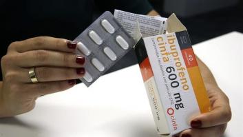 Francia recomienda tomar paracetamol mejor que ibuprofeno y pide un estudio europeo para evaluar sus riesgos