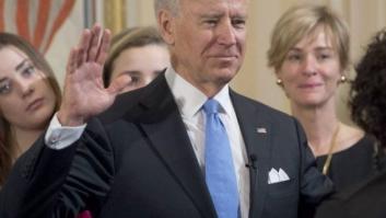 El vicepresidente de EE.UU., Joe Biden, jura su cargo para el segundo mandato
