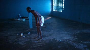 Así se vive en una zona de aislamiento por ébola en África (FOTOS)