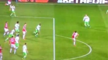 El impresionante pase de Mata ante el Wolfsburgo en Champions