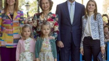 La reina, los Príncipes de Asturias y la infanta Elena asisten a la misa de Pascua en la Catedral