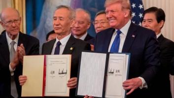 EEUU firma la paz comercial con China y se compromete a eliminar los aranceles en la 'Fase 2' del acuerdo