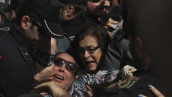 Isabel Pantoja, zarandeada a la salida de los juzgados (VÍDEO, FOTOS, GIF)
