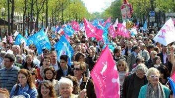 Decenas de miles de personas vuelven a manifestarse en París contra el matrimonio homosexual