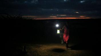 La energía solar se dispara en Kenia gracias a la revolución de los teléfonos móviles