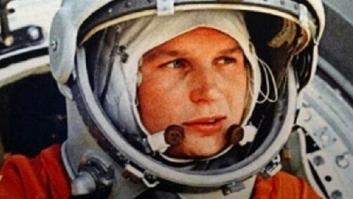 Dejó el colegio y se puso a trabajar en una fábrica: la historia de Valentina Tereshkova, primera mujer astronauta