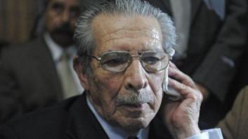 El dictador guatemalteco José Efraín Ríos Montt, condenado a 80 años de prisión por genocidio