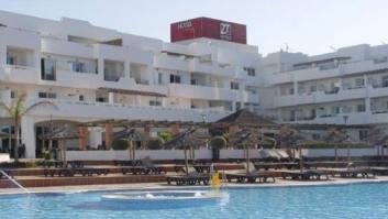 Denuncian a un hotel de Almería por no alojar a un grupo con síndrome de Down por si "molestaban"
