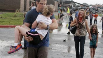 Nuevos tornados en Oklahoma provocan cinco muertos (VÍDEO)