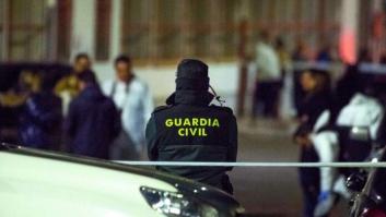 Mata a su mujer en Rute (Córdoba) y se entrega a la Policía en Madrid