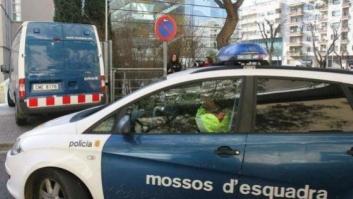 Dos mossos se enfrentan a penas de cárcel por agredir e insultar a un gay en La Rambla de Barcelona