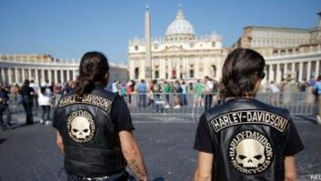 El Papa bendice a cientos de moteros y a sus Harley-Davidson en el Vaticano
