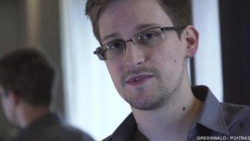Snowden pide asilo político a Rusia, según varios medios