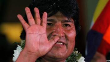 Evo Morales ofrece asilo a Edward Snowden "en protesta" contra Europa por impedirle el tránsito