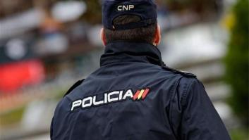 Un policía fuera de servicio detiene a dos peligrosos fugitivos suecos en Málaga