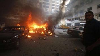 Atentado en Beirut: Al menos un muerto y 20 heridos por la explosión de un coche bomba