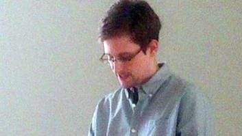 Edward Snowden consigue los documentos para salir del aeropuerto de Moscú
