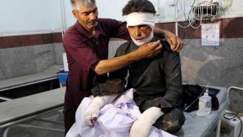 34 muertos y 17 heridos por la explosión de una bomba al paso de un autobús en Afganistán