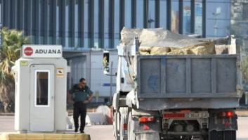 El Gobierno de España prohíbe el paso de camiones con piedras a Gibraltar