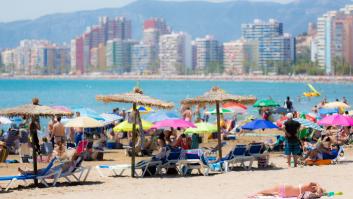 Detenidos dos menores por violar a una menor en una playa de Cullera (Valencia)