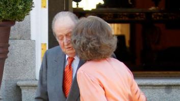 El beso de la reina a don Juan Carlos (FOTOS)