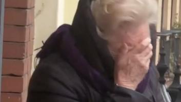 La emotiva felicitación de una comunidad de vecinos a Lola por su 89º cumpleaños en plena cuarentena