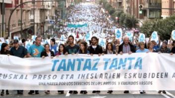 Miles de personas marchan en Bilbao en apoyo de Herrira y los presos vascos