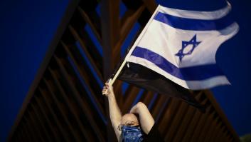 Israel sale del bloqueo: Netanyahu y Gantz se turnarán al frente del Gobierno