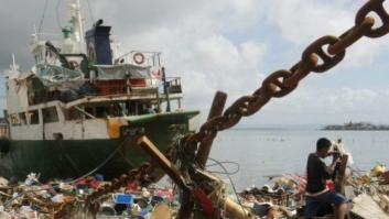 Filipinas comienza la reconstrucción y distribución de ayuda humanitaria tras el paso de Yolanda