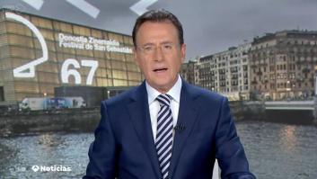Un espectador capta un "extraño momento" en 'Antena 3 Noticias': mira detrás de Matías Prats
