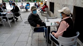 Sanidad prevé que las mascarillas sean obligatorias en espacios cerrados y vía pública a partir de mañana