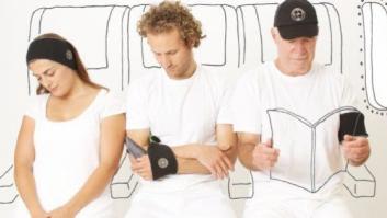 Napwrap, el gadget multiusos para dormir en el avión