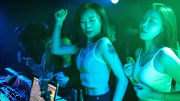Las discotecas de Wuhan, como si el coronavirus nunca hubiese existido