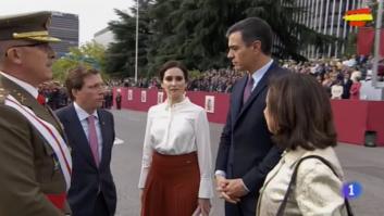 Pitos a Pedro Sánchez a su llegada al desfile militar del 12 de octubre