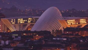 Condenan a Calatrava a pagar una indemnización de 2,96 millones por el Palacio de Congresos de Oviedo