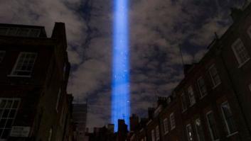 'Spectra' brilla sobre Londres para conmemorar el centenario de la I Guerra Mundial (FOTOS)
