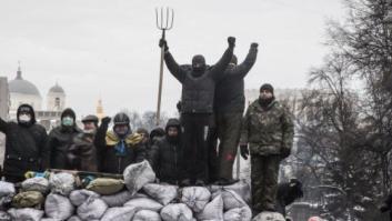 Ucrania debate la amnistía para los manifestantes: "El país está al borde de la guerra civil"