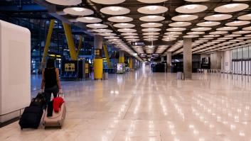 Los aeropuertos españoles estrenan el lunes más desinfección y cámaras termográficas ocultas