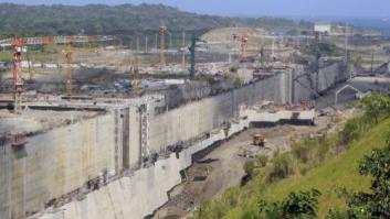 El Canal de Panamá denuncia la paralización de las obras y Sacyr lo niega