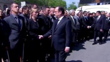 El desplante de un policía a Hollande