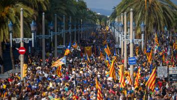 La manifestación de la Diada reúne a tan sólo 150.000 personas, la cifra más baja en la última década