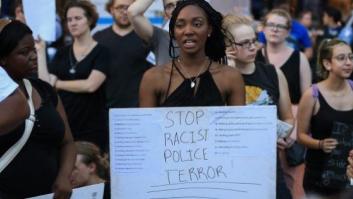 EEUU vive otra noche de protestas por la violencia policial contra los negros