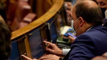Alberto Casero vuelve por sus fueros: se equivoca de botón y apoya que el Congreso investigue al Gobierno de Rajoy