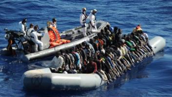 La fragata 'Reina Sofía' rescata a 362 inmigrantes procedentes de la costa libia