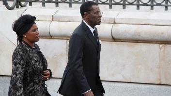 El dictador de Guinea Ecuatorial, Teodoro Obiang, único jefe de Estado en el funeral de Suárez (FOTOS)