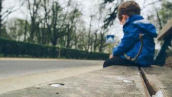 Reino Unido quiere penalizar a los padres que no transmitan cariño a sus hijos