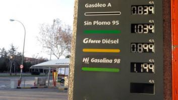 Los carburantes caen a los precios más bajos en 7 años en plena operación retorno